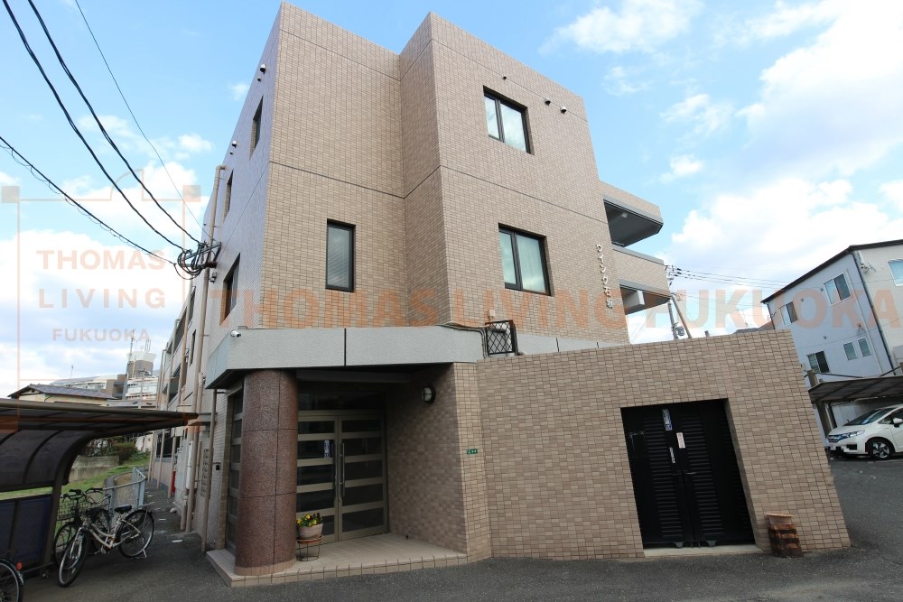 お部屋探しならトーマスリビングへ