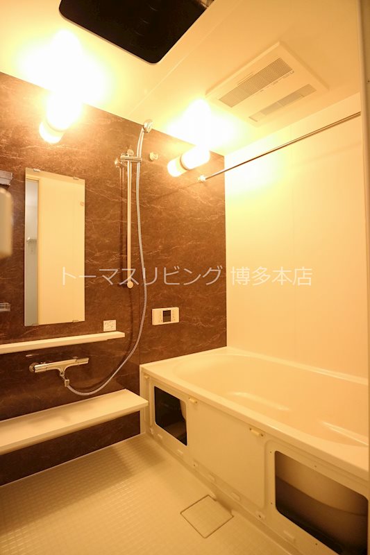エルグランド博多 参考写真です