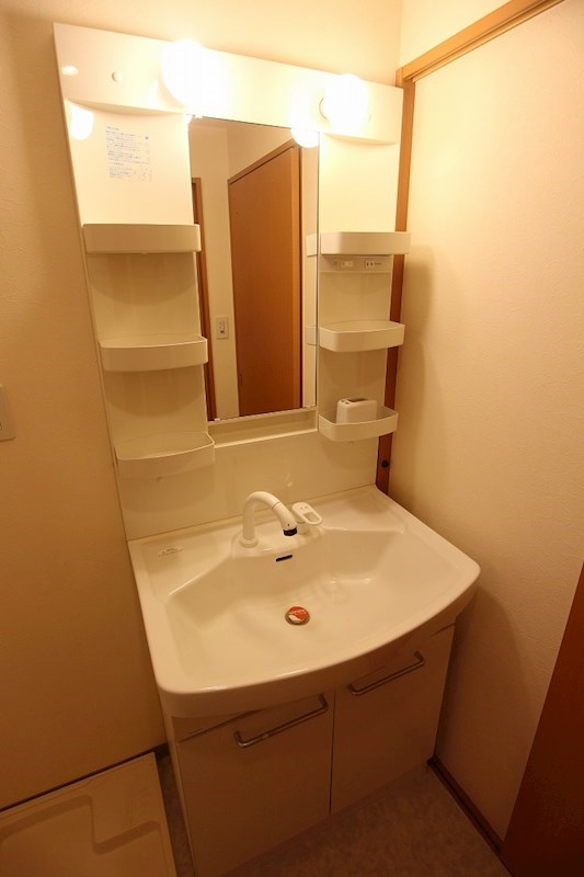 ヴィラクレスト吉塚（旧サムティ吉塚南) 別号室の参考写真になります。