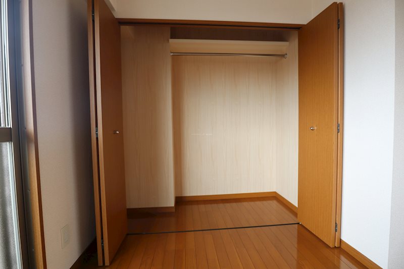 エスティ２１ 収納