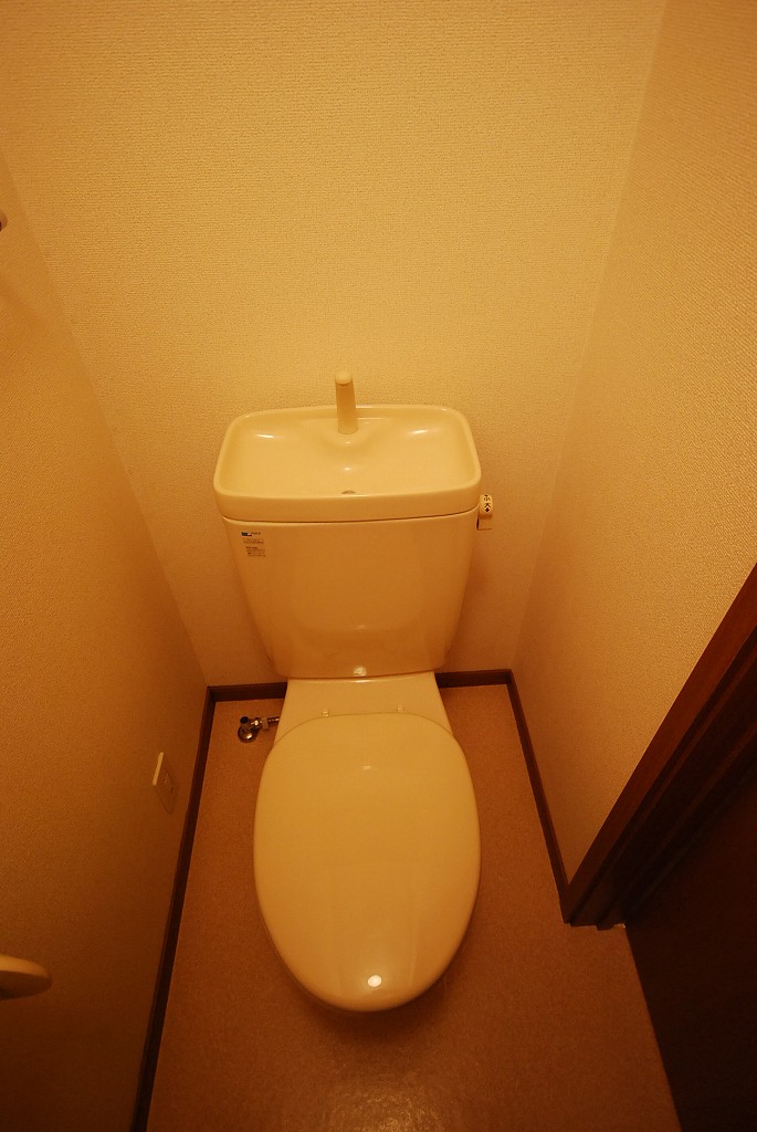 エトワール B トイレ ※別号室参考写真