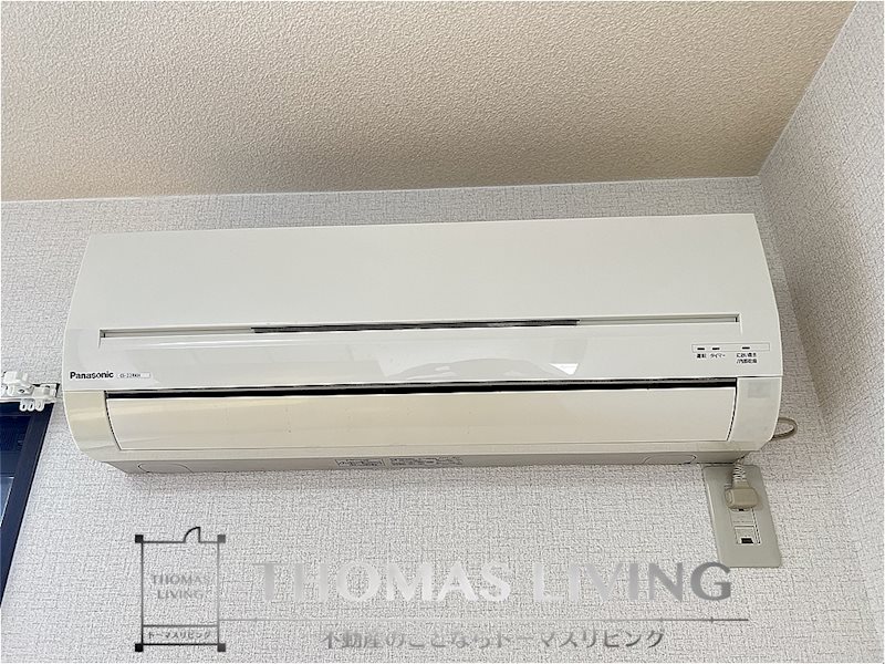 P-アーク24 B棟 冷暖房機能付きエアコン御座いますよ。