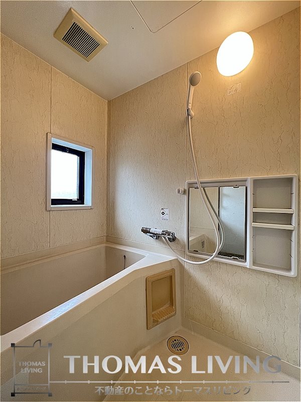 P-アーク24 B棟 小窓があり換気がしやすいですね。