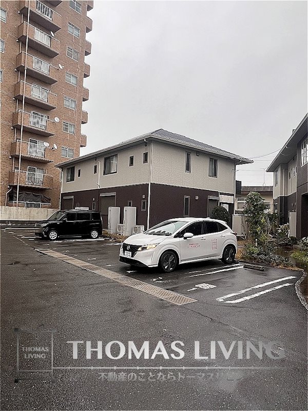 アミ・コート 駐車場