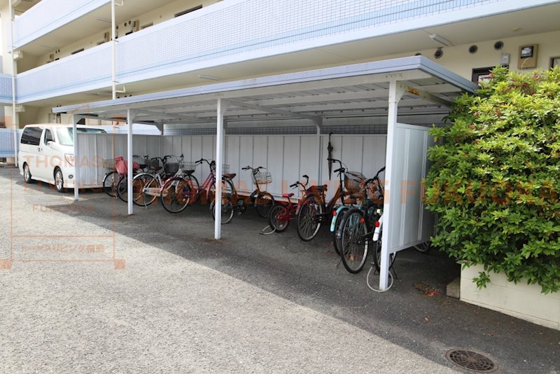 グリーンヒル観世Ⅰ 駐輪場　筑紫野市・太宰府市の賃貸物件はトーマスリビング二日市へ