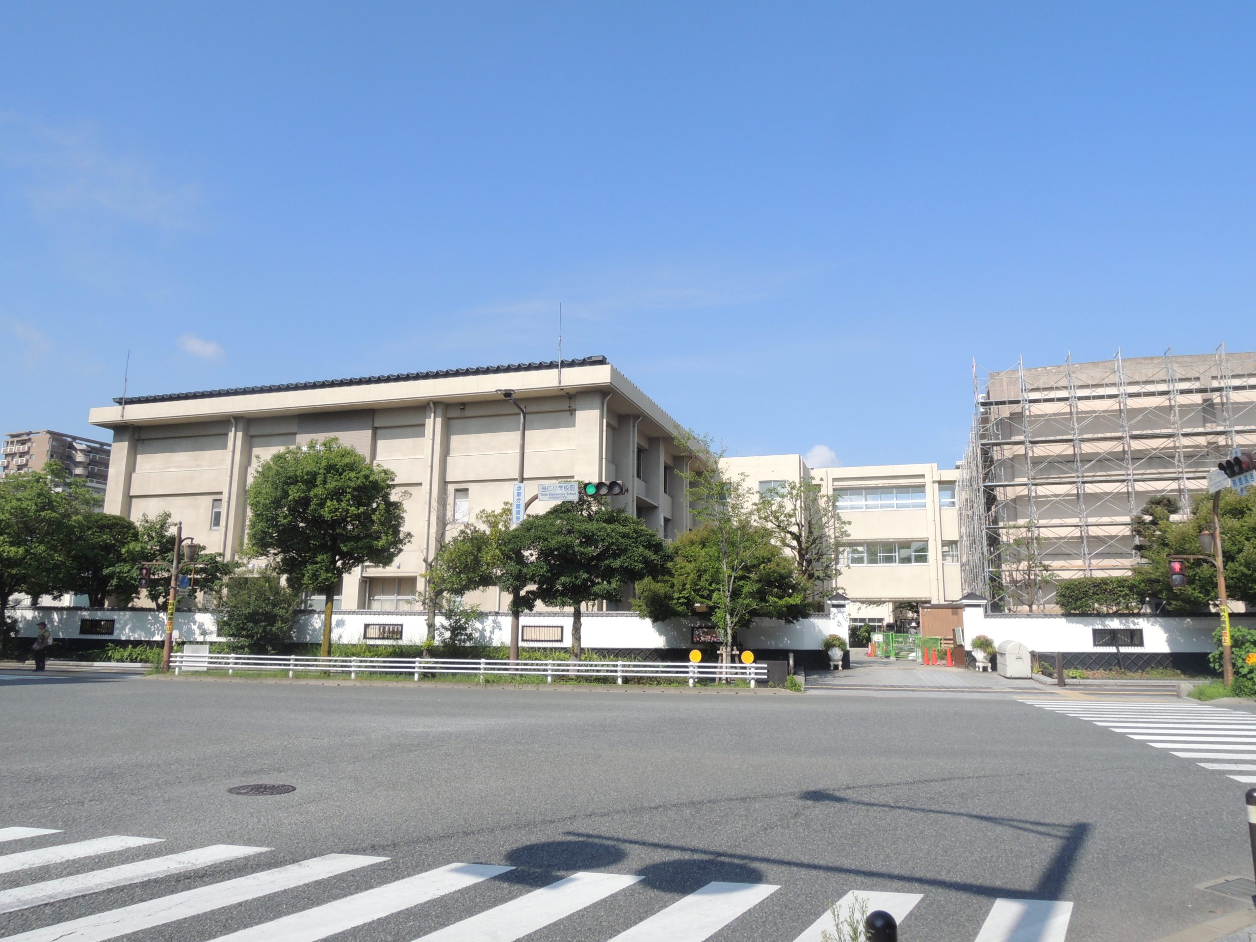 ヘスティア大濠 福岡市立当仁小学校