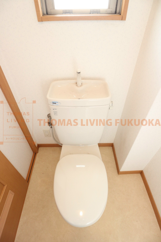 ジュネスコートかなた トイレ