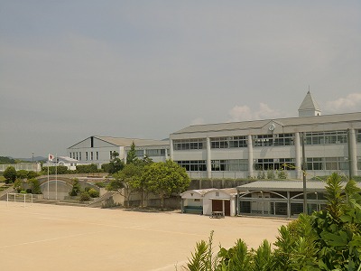 パークアベニュー自由ヶ丘  自由ヶ丘中学校