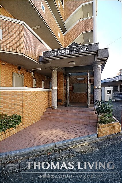 ダイマルコーポ立岩 エントランス