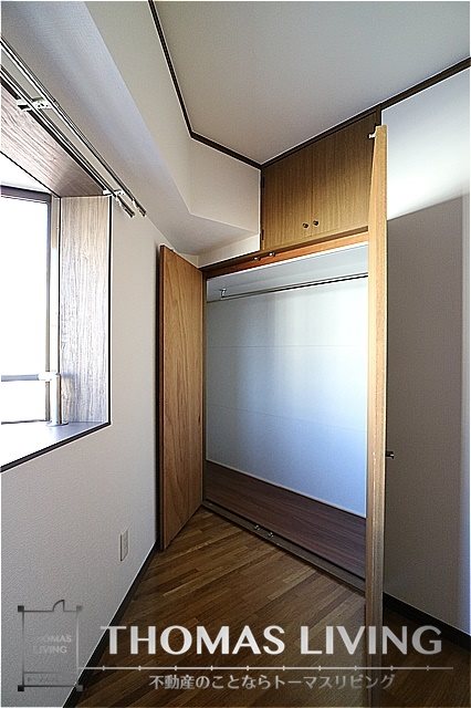 ダイマルコーポ立岩 大容量のクローゼット御座います。