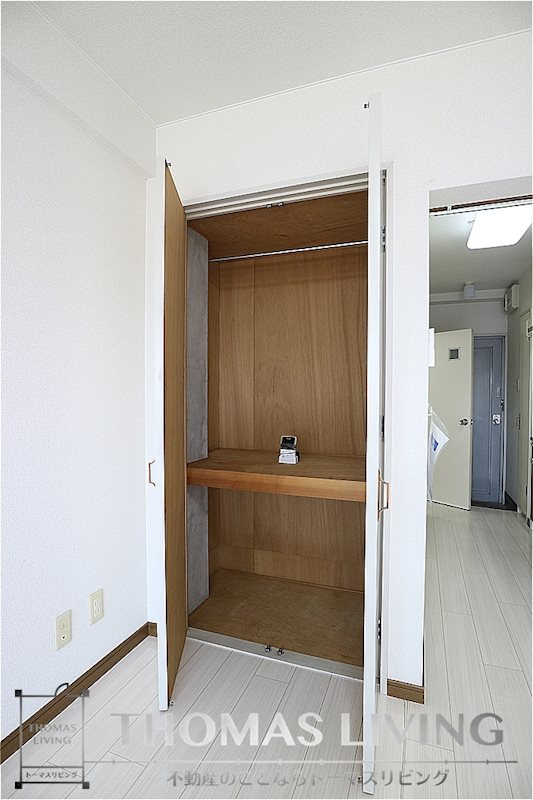エステート有井 クローゼット御座います。