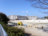 クレインフィールド Ⅰ 桂川町立桂川小学校