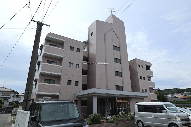 グランドール大産 外観