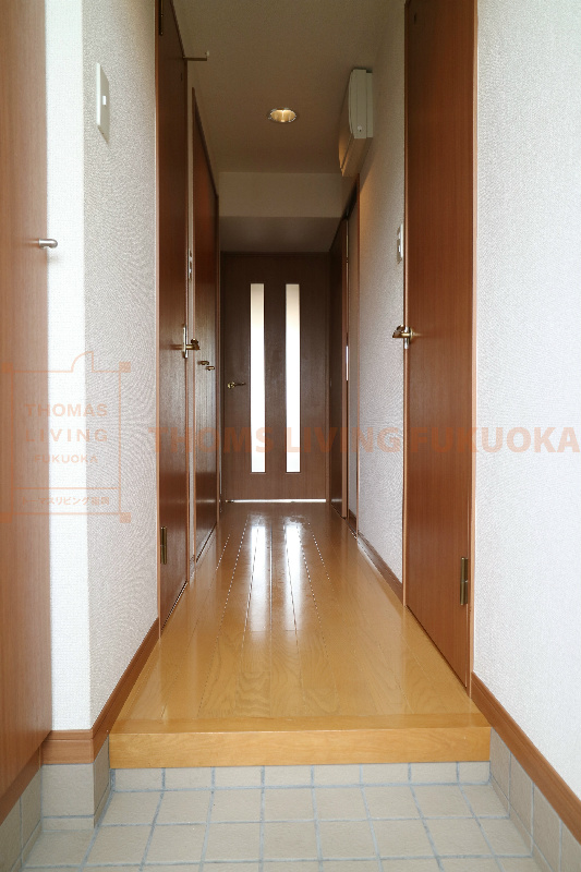 サンビオラ 玄関 別号室参考写真