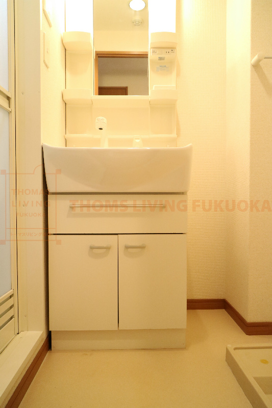 サンビオラ 脱衣所　別号室参考写真