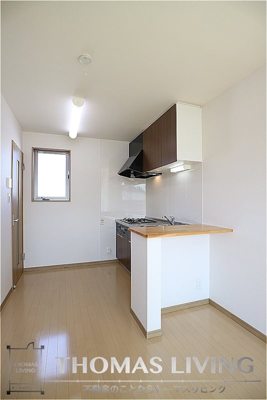 コモドハイム壱番館 小窓があり換気がしやすいですね。