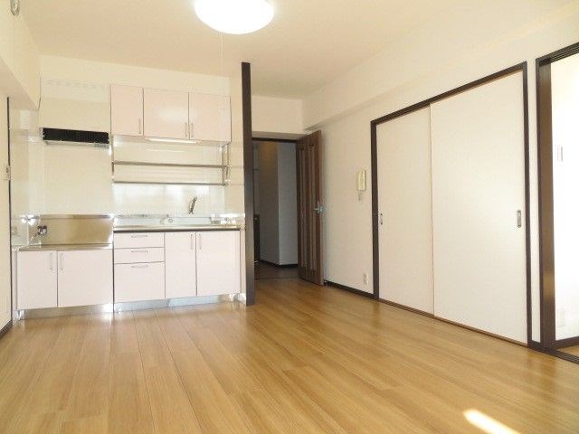 クローバービル壱番館 リビング