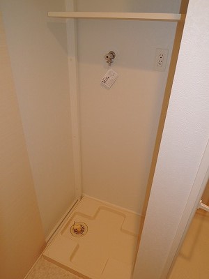 エンクレスト博多Belle 室内洗濯機置き場♪※別号室の参考写真になります。