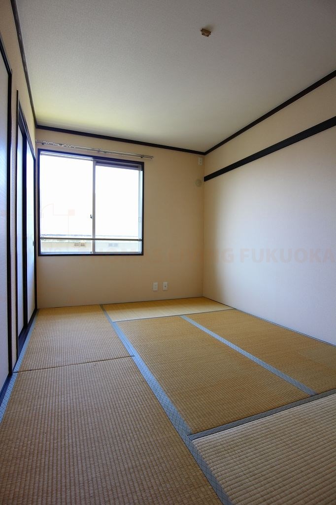 ジャルダンソレール北　C棟 ※別号室参考写真