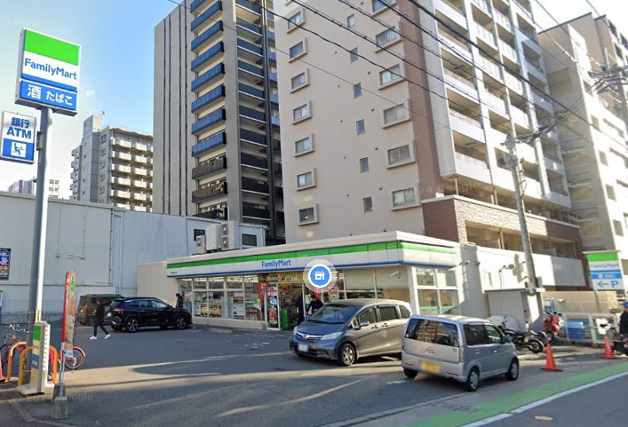 Pisces東比恵 ファミリーマート 博多東比恵3丁目店