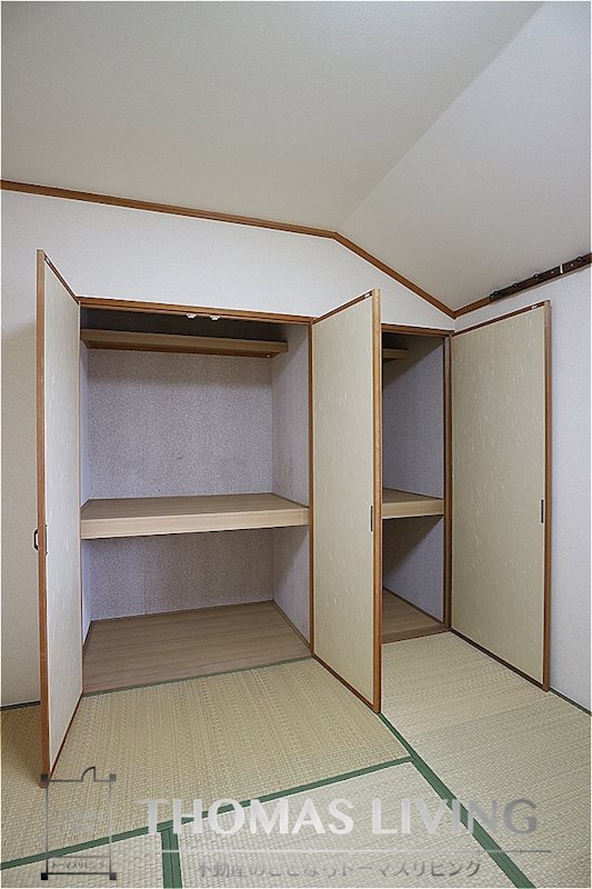 パレス花宅 E棟 収納
