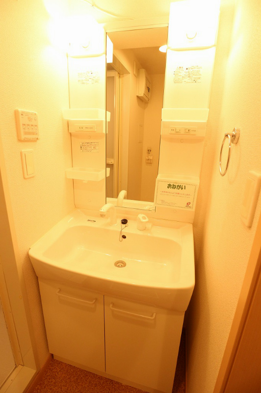 フーガ宮司浜　B 写真は同型物件です。