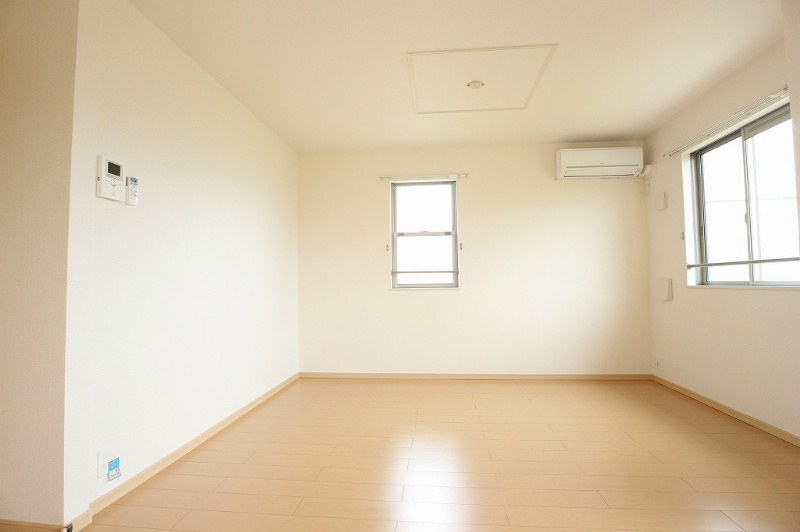 フーガ宮司浜　B 写真は同型物件です。