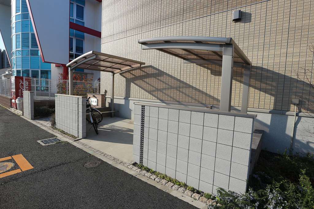 正風館  駐輪場