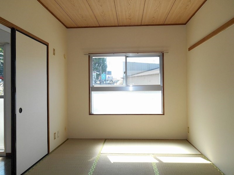 アミティエ二日市 お部屋探しならトーマスリビングへ