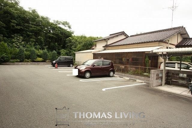 アーサーロード飯塚 駐車場