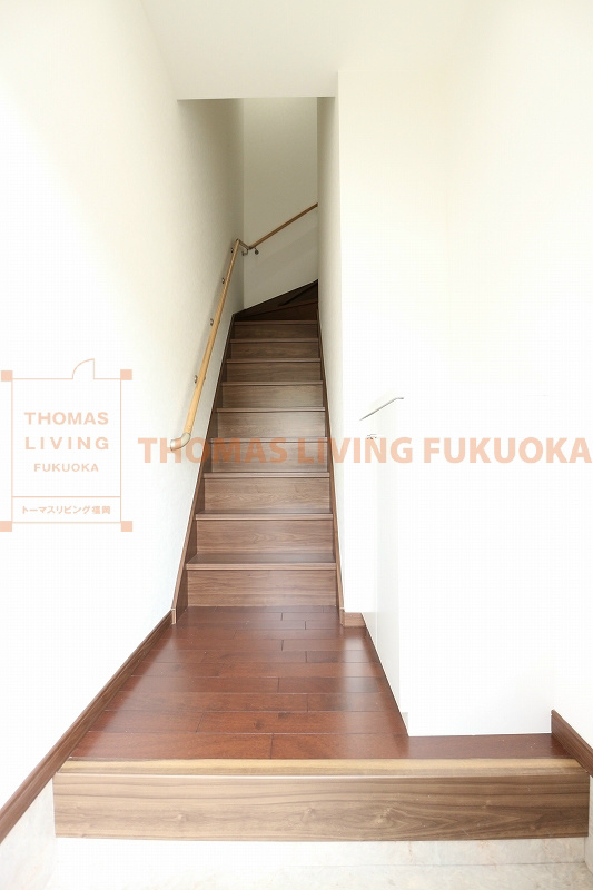 ヴィオーレ手光 雨の日でも濡れた階段を歩かなくて大丈夫です。