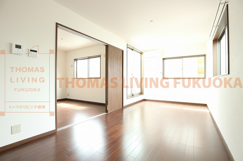 ヴィオーレ手光 ダイニングテーブルも設置可能です。