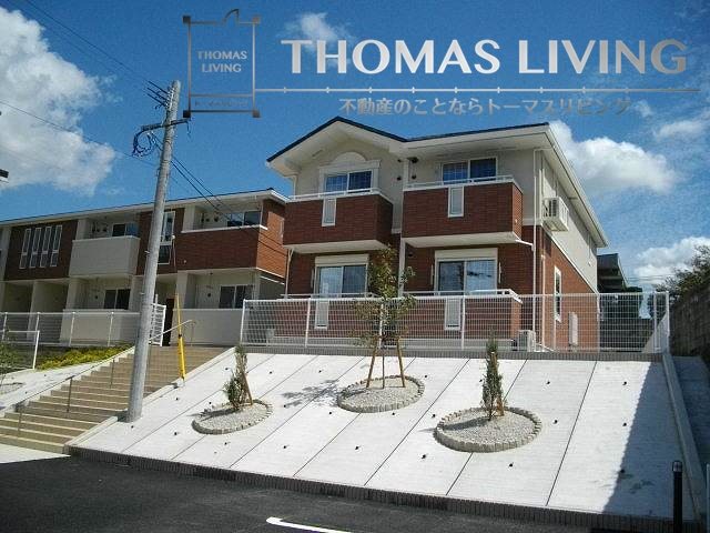 設備も充実の築浅アパートです。
