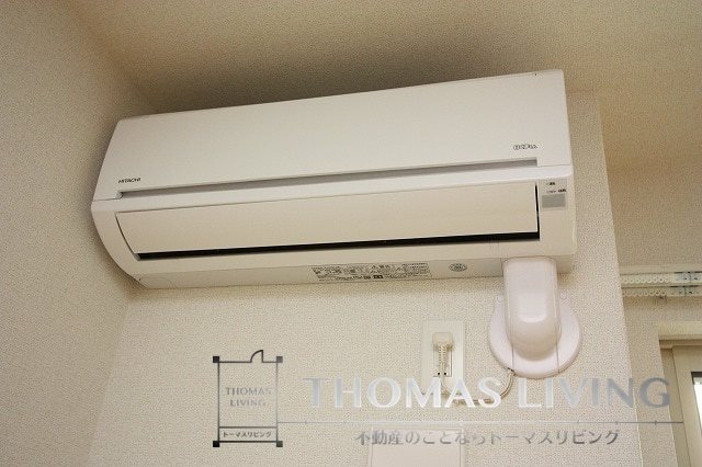 アーサースカイ川島 B 冷暖房機能付きエアコン