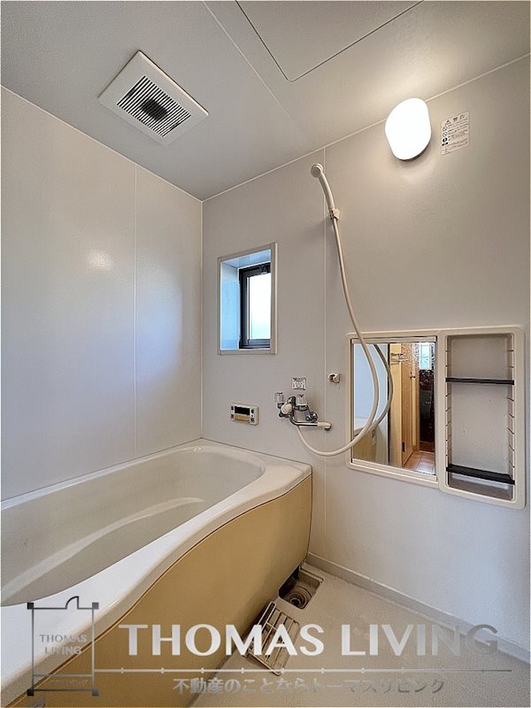 レジデンスINN（レジデンスイン）B棟 小窓があり換気がしやすいですね。
