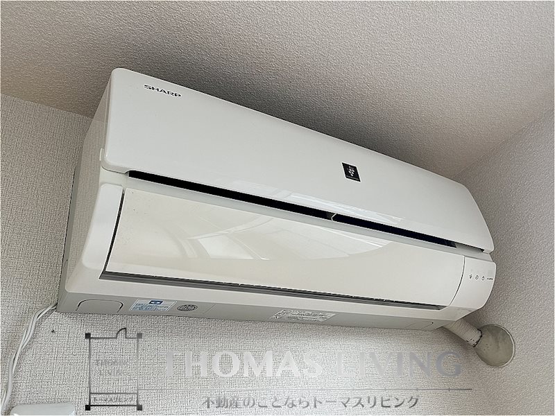 フィオーレ梅の木B 冷暖房機能付きエアコン御座いますよ。