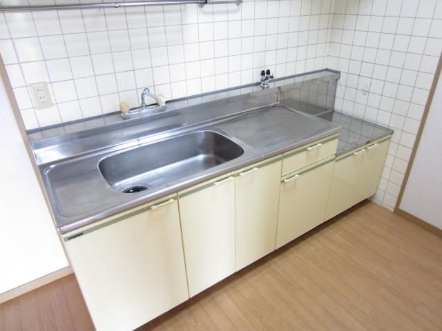 O・C・アパルタメント キッチン
