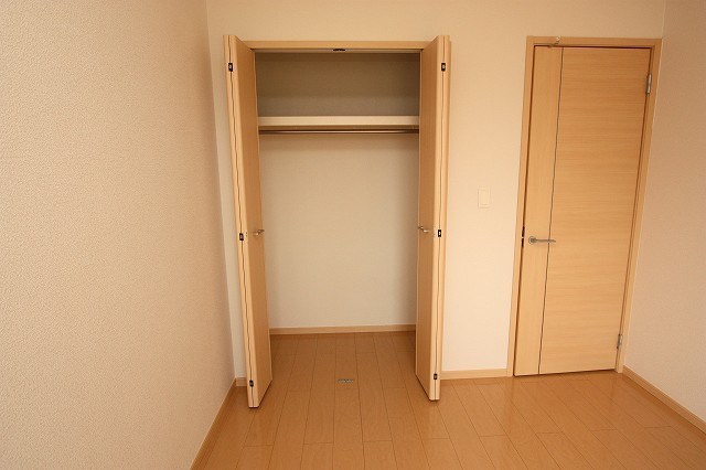 サンリットフィオーレ　C 収納