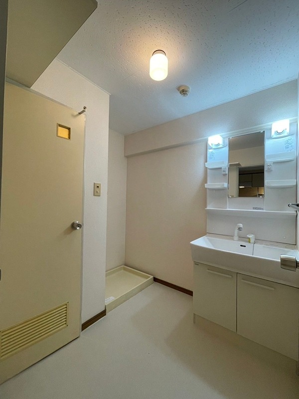 大産高取マンション 洗面所