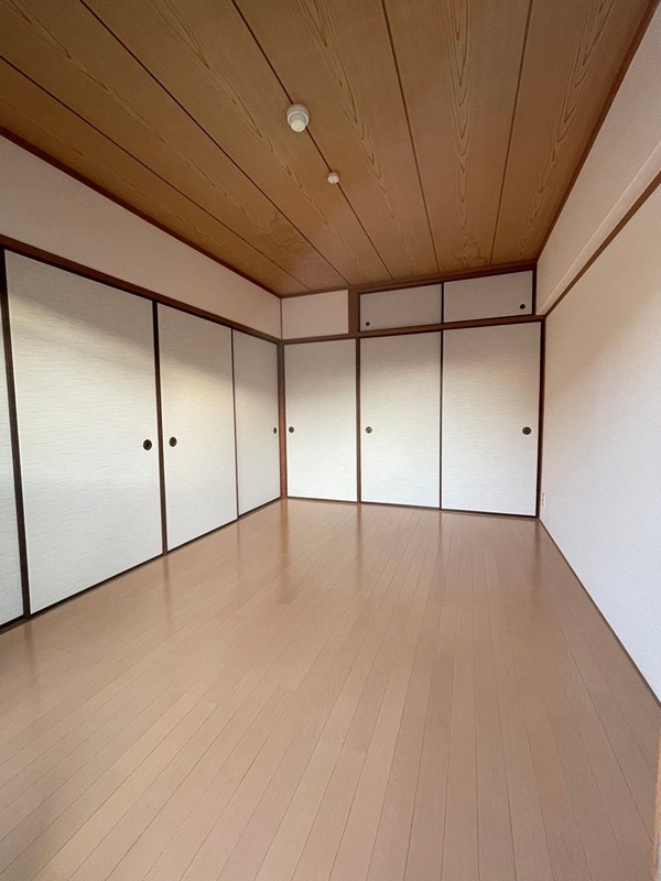 大産高取マンション ベッドルーム