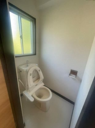 サンシャイン六本松 トイレ