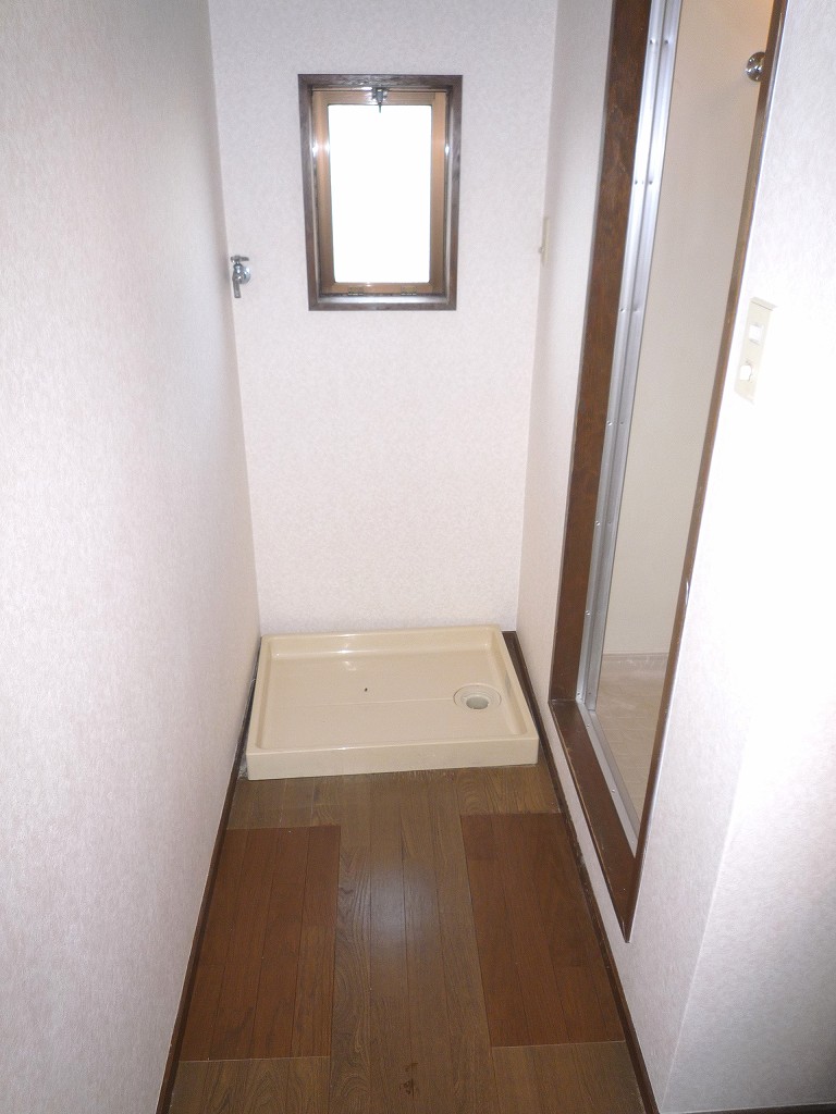 グリーンヒル観世Ⅱ 室内洗濯機置き場完備※別号室参考写真