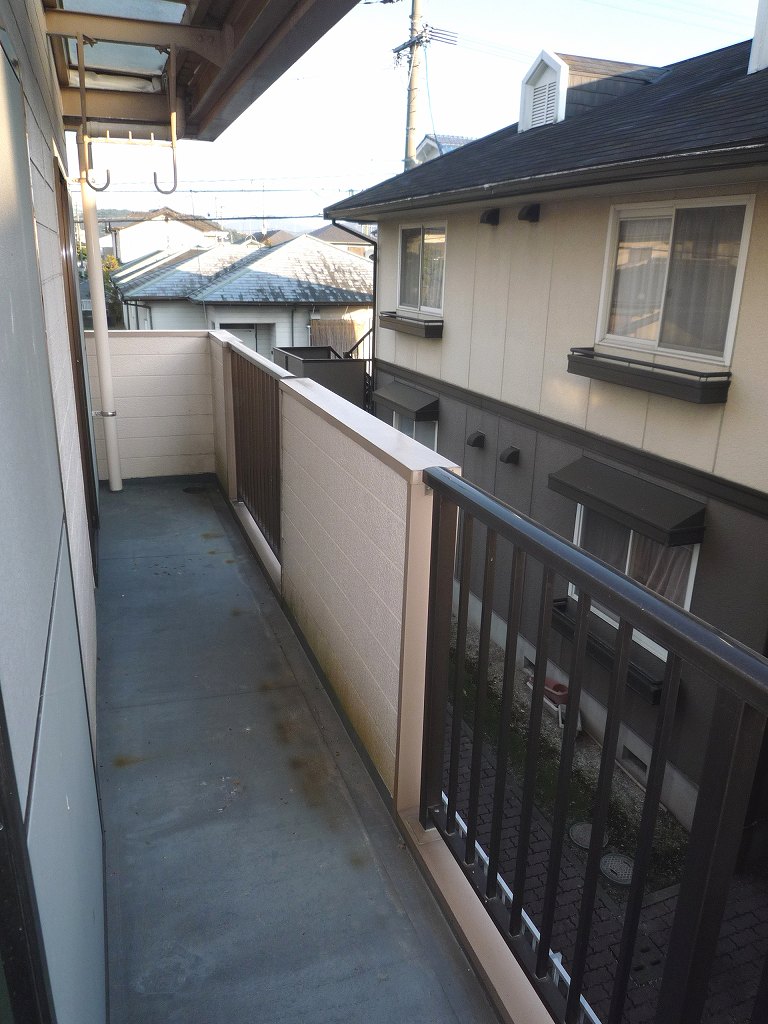 グリーンヒル観世Ⅱ 陽当たり良好なのでお洗濯物も乾きやすい※別号室参考写真