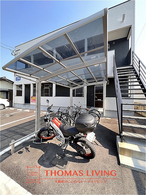 有井ベルエア近大 駐車場