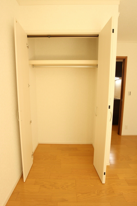 JANE HOUSE（ジェーンハウス） 収納スペースも沢山あり荷物の多い方でも安心です※別号室参考写真