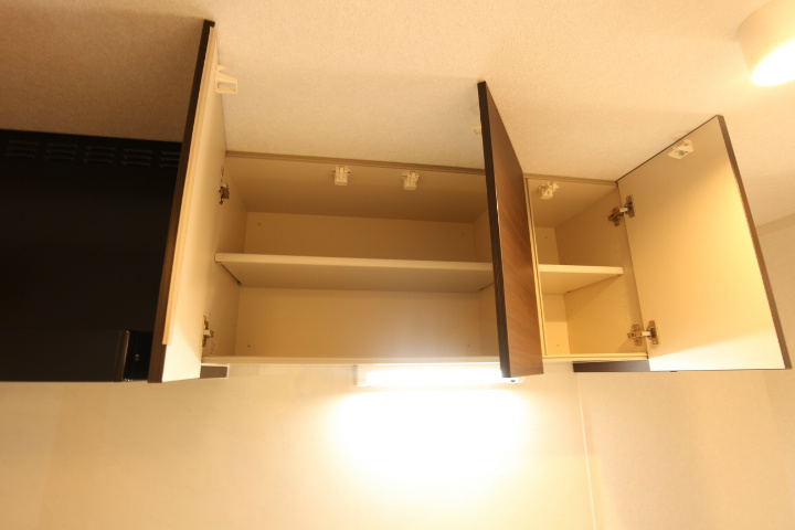 JANE HOUSE（ジェーンハウス） キッチン上部収納※別号室参考写真