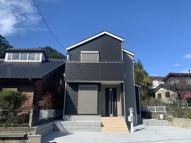 福津市津丸戸建 エントランス