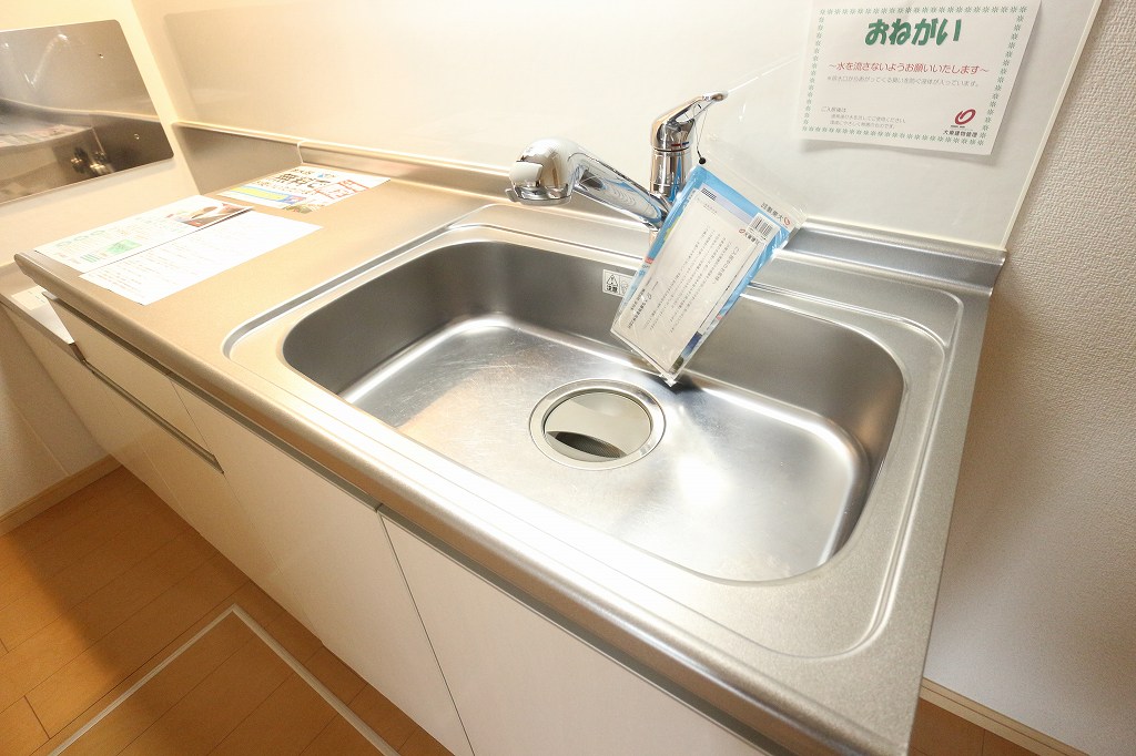 シーサイドＦメゾン 蛇口一体型の浄水器が別途契約で使用できます。