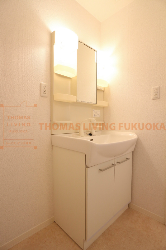 シャーメゾン舞 シャンプードレッサー（写真は別号室です。）