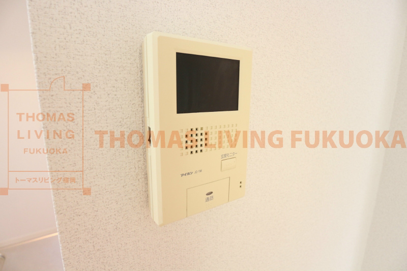 シャーメゾン舞 モニタインターホン（写真は別号室です。）